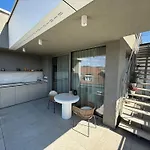 Penthouse - Garden Apartma