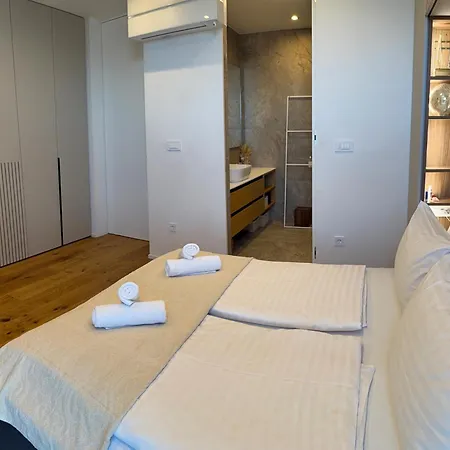 Penthouse - Garden 公寓 *