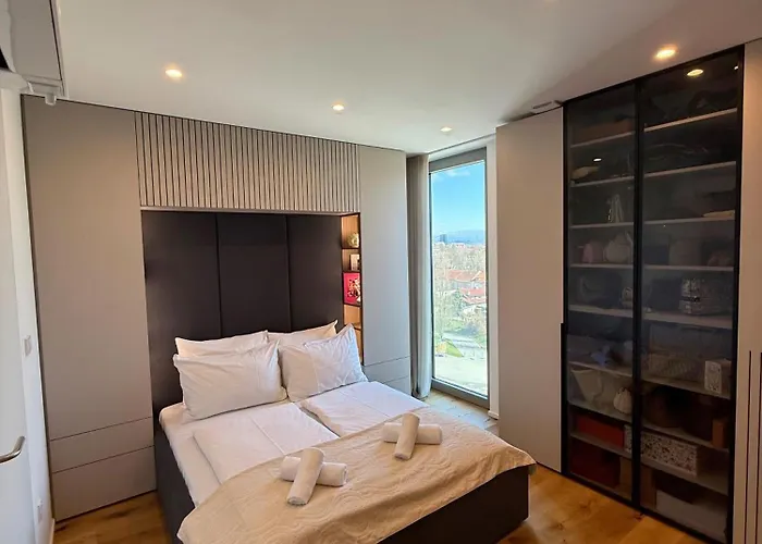 Penthouse - Garden דירה